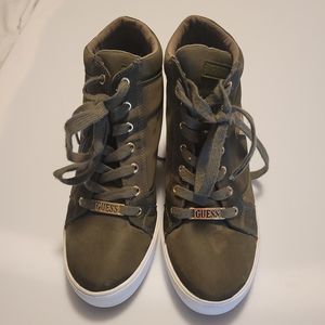 Guess Women’s High Top Shoes Denim Sneakers Green Leather Size 9M